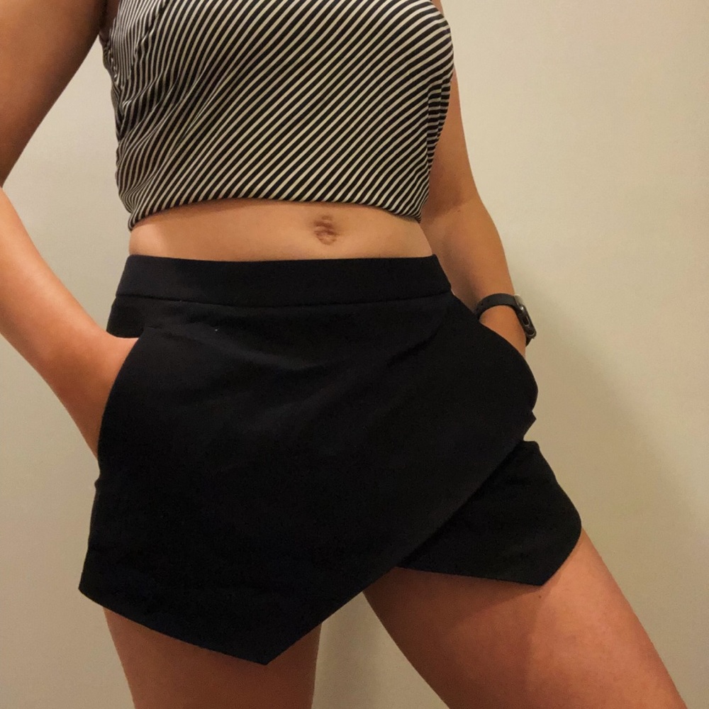 Express Black Skort 8